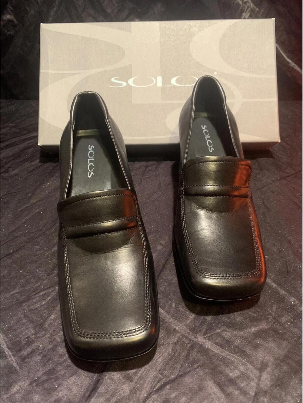 SOLOS  BLACK  LEATHER  LOAFERS WOMEN'S 7 M